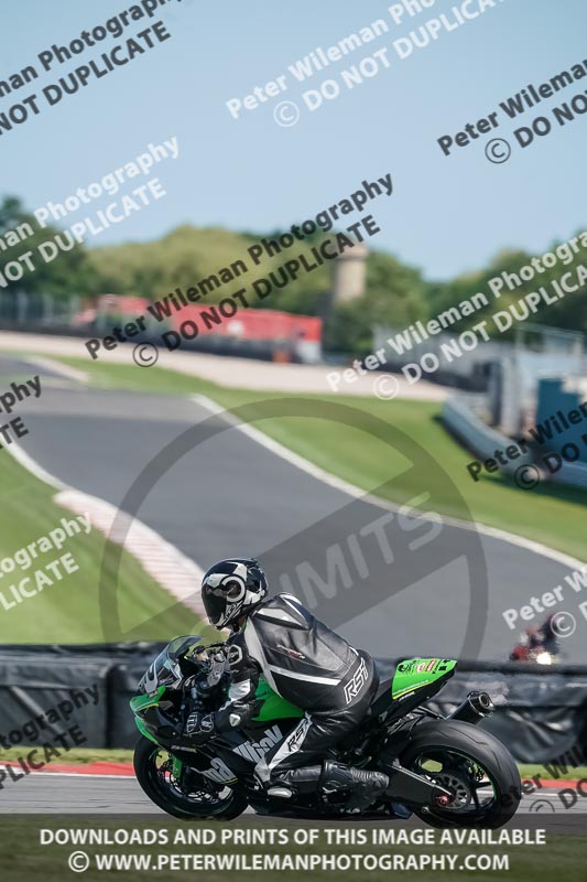 donington no limits trackday;donington park photographs;donington trackday photographs;no limits trackdays;peter wileman photography;trackday digital images;trackday photos